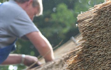 professional South Willesborough thatchers